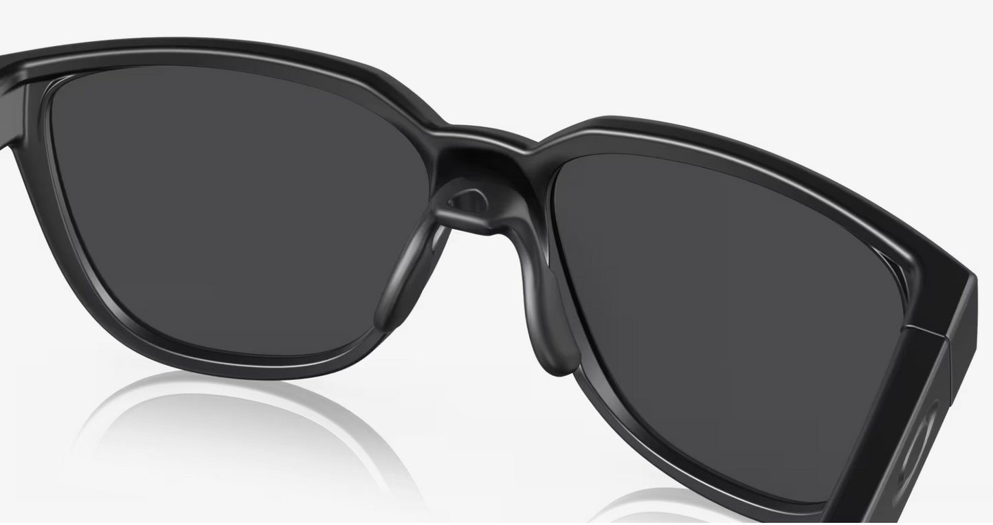Oakley Actuator Matte Black W/ Prizm Black Polarized