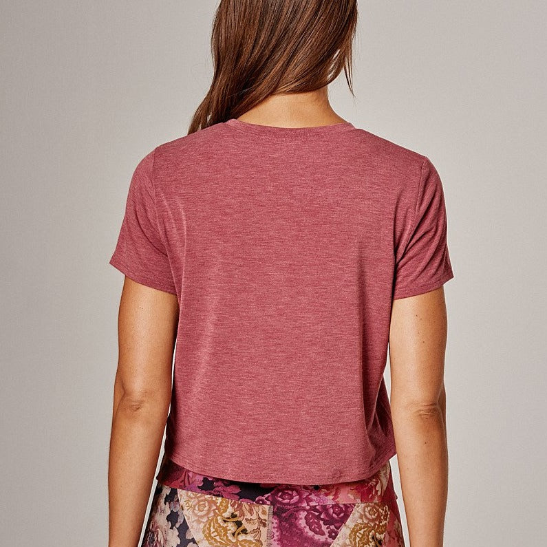 Running Bare elevate seacell workout crop tee